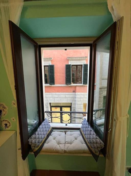 A Due Passi Da Piazza Grande Apartment มอนติปุลเชียโน ภายนอก รูปภาพ