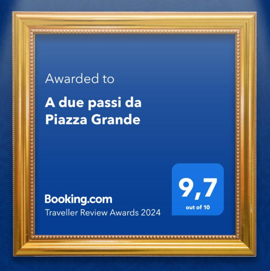 A Due Passi Da Piazza Grande Apartment มอนติปุลเชียโน ภายนอก รูปภาพ