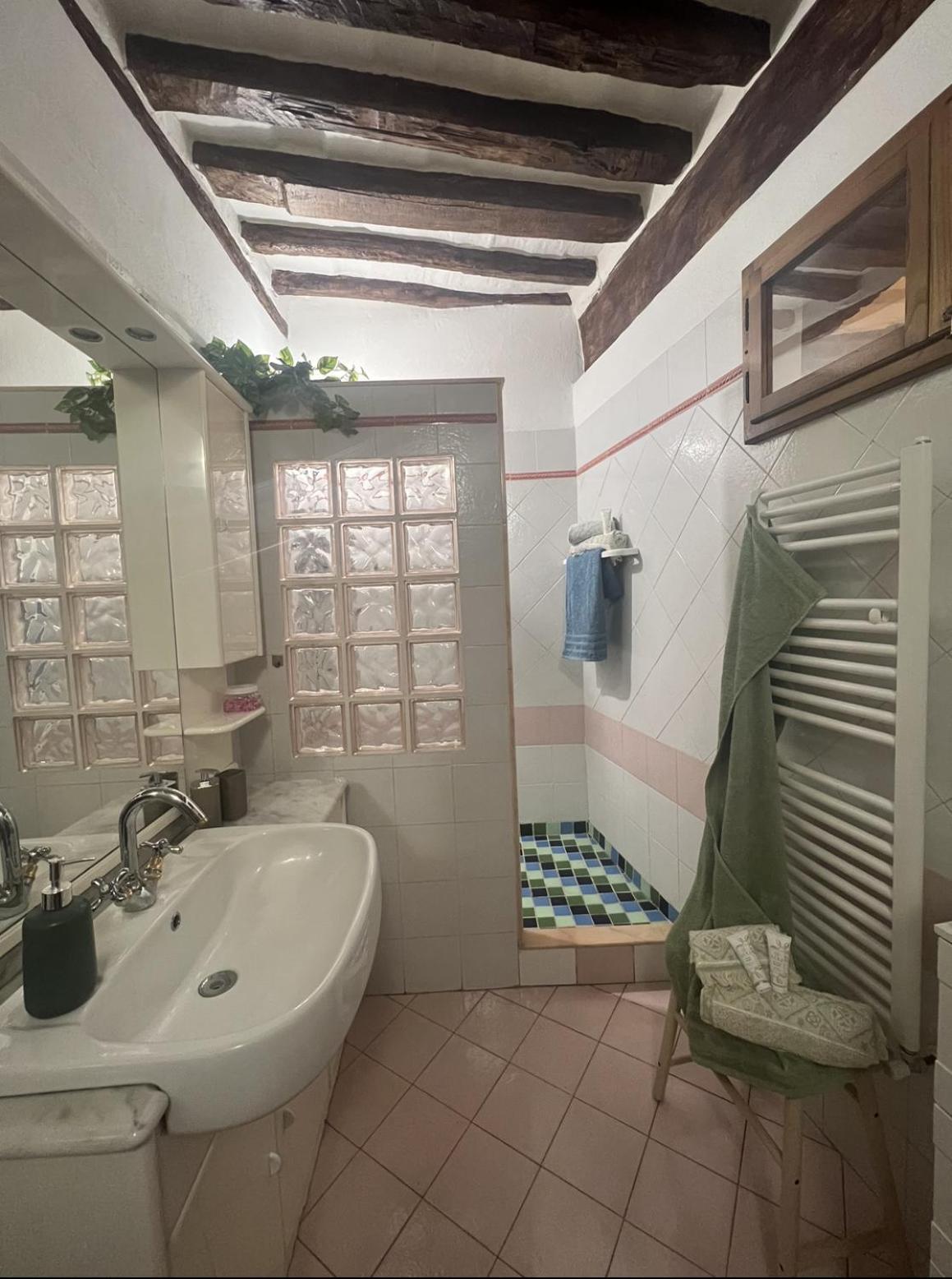 A Due Passi Da Piazza Grande Apartment มอนติปุลเชียโน ภายนอก รูปภาพ